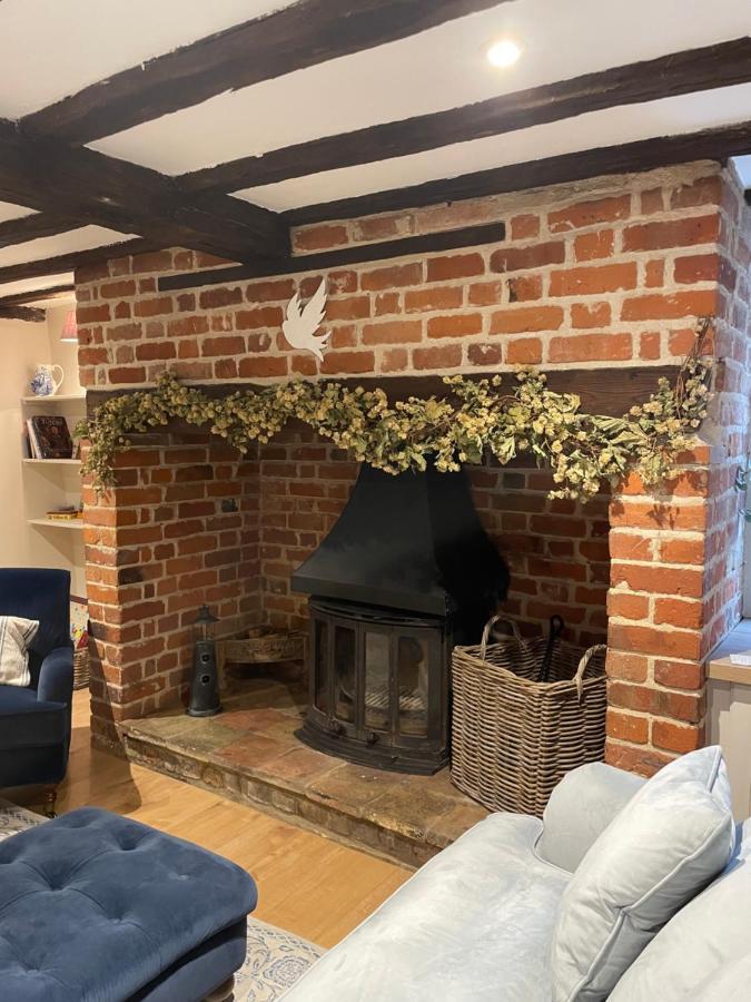 Historic Cambridgeshire Cottage Godmanchester Exterior foto